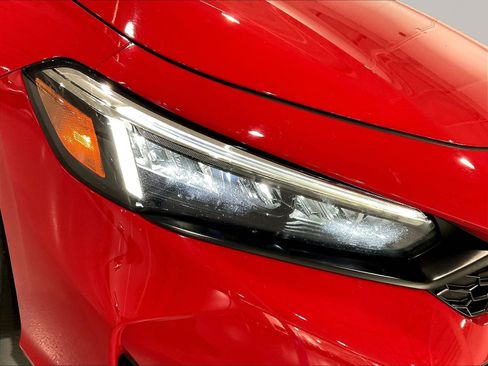 Used 2025 Honda Civic Sport image 30