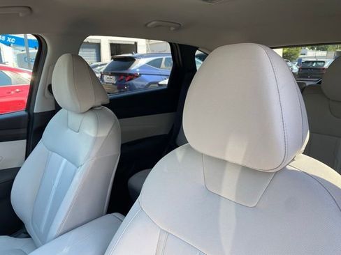 New 2026 Hyundai Tucson SEL FWD image 24