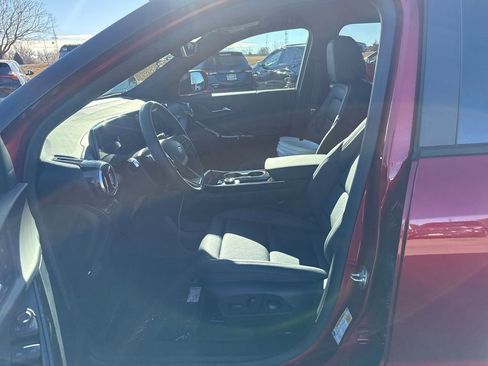 New 2026 Chevrolet Equinox LT w/ Convenience Package II image 9