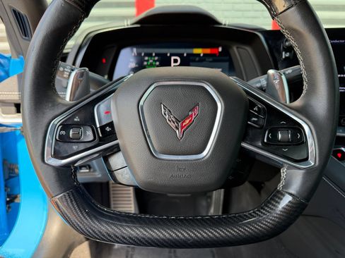 Used 2024 Chevrolet Corvette Stingray Convertible w/ 1LT RWD image 28