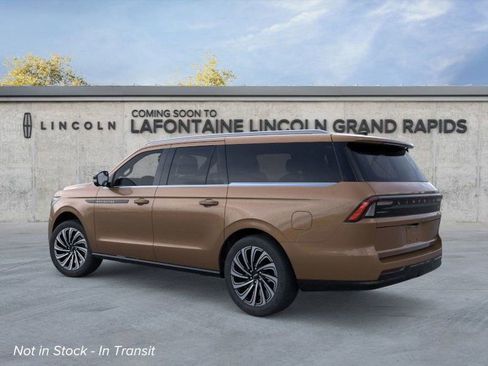 New 2026 Lincoln Navigator L Black Label image 4