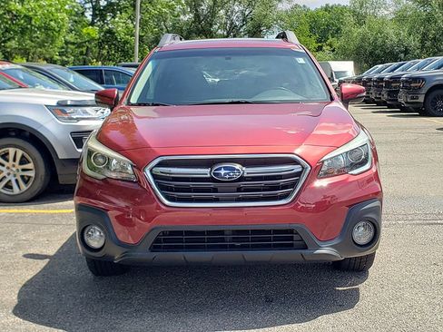Used 2018 Subaru Outback 2.5i Limited AWD/4WD image 2
