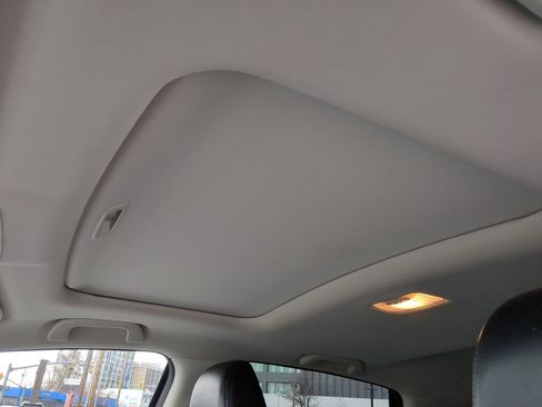 Used 2015 Honda CR-V Touring image 17