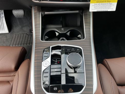 New 2026 BMW X5 xDrive40i w/ Climate Comfort Package AWD/4WD image 16