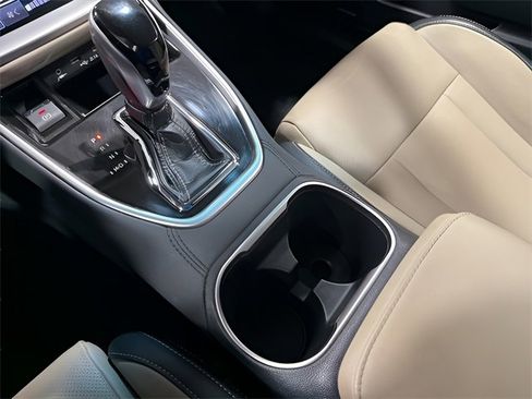 Certified 2022 Subaru Outback Limited image 23