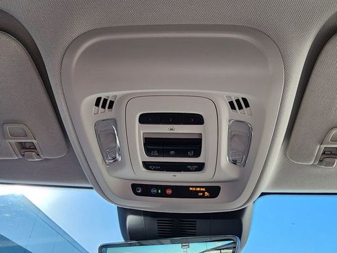 New 2026 Buick Envision Avenir image 37