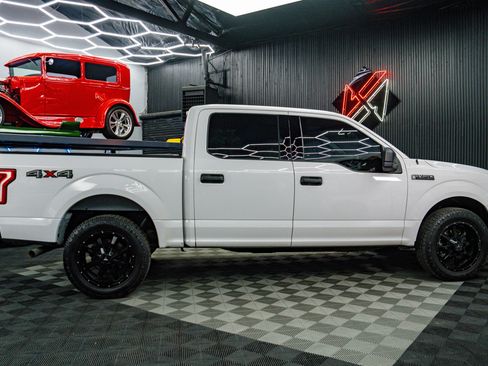 Used 2017 Ford F150 XLT AWD/4WD image 18