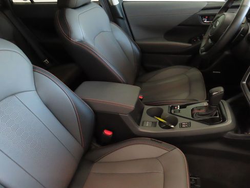 Certified 2025 Subaru Crosstrek 2.5i Limited w/ Crosstrek Mirror Package image 28