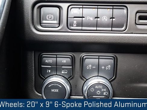 Used 2023 GMC Yukon SLT image 25