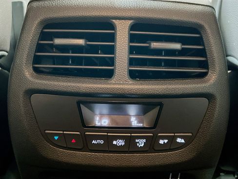 Used 2022 Honda Pilot Special Edition image 18