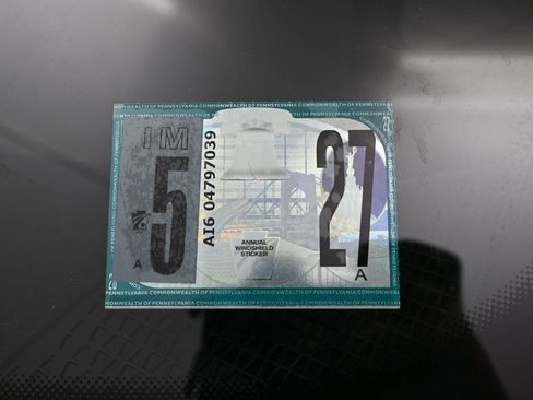 Used 2024 Cadillac Lyriq Tech image 8