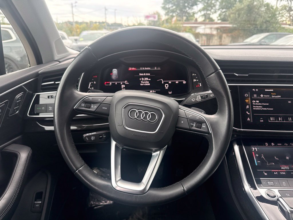 Used 2023 Audi Q7 3.0T Premium Plus AWD/4WD image 24
