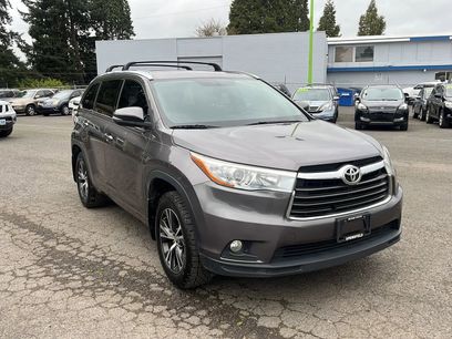 Used 2016 Toyota Highlander XLE