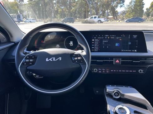 Used 2022 Kia EV6 Wind image 14