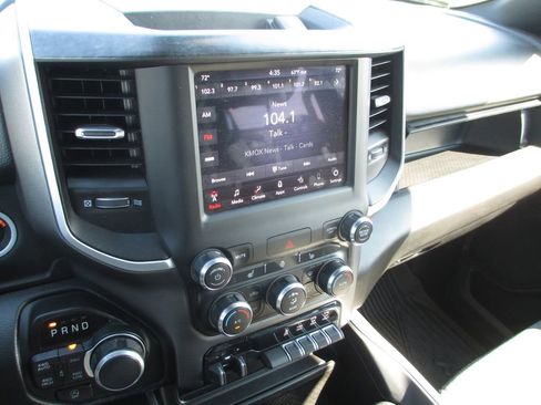 Used 2020 RAM 1500 Big Horn image 29