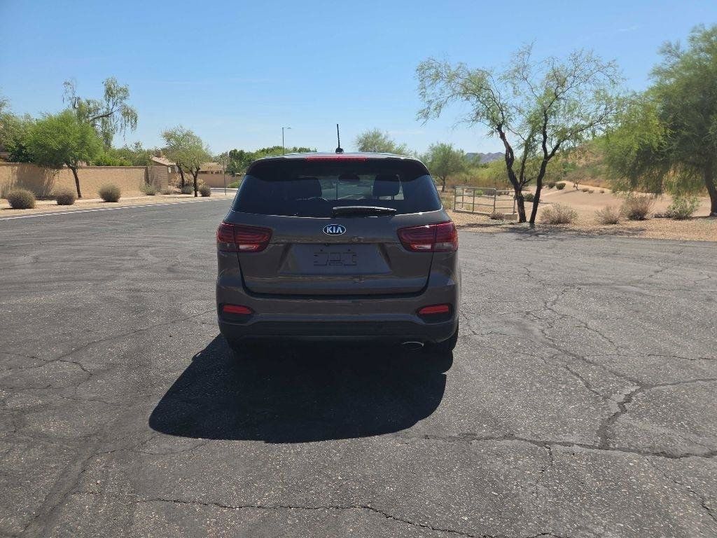 Used 2019 Kia Sorento FWD image 6