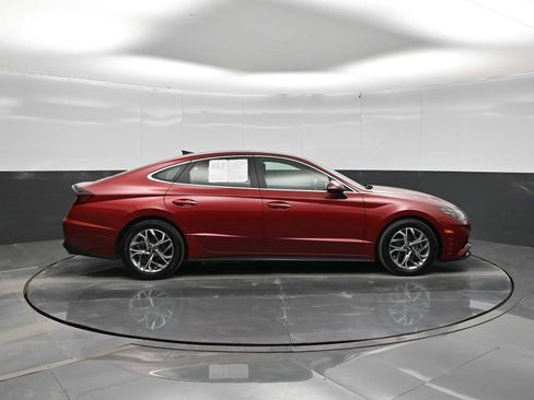 Used 2023 Hyundai Sonata SEL w/ Convenience Package FWD image 9