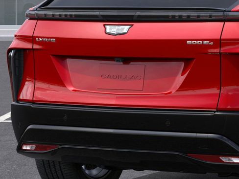 New 2026 Cadillac Lyriq Sport w/ LPO, Floor Liner Package image 14