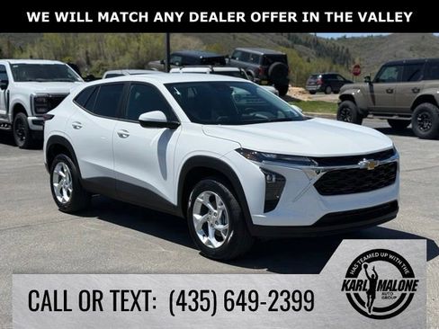 New 2026 Chevrolet Trax LS w/ LS Convenience Package FWD image 7