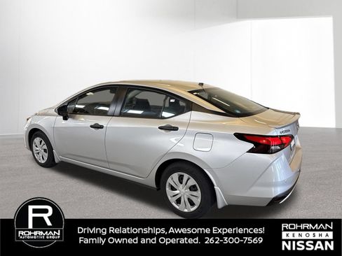 Used 2024 Nissan Versa S w/ Trunk Package FWD image 3