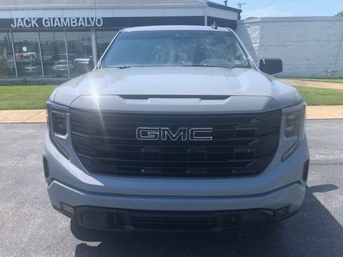 Used 2024 GMC Sierra 1500 Elevation w/ LPO, Elevation Black Package AWD/4WD image 3
