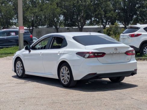 Used 2023 Toyota Camry LE FWD image 7