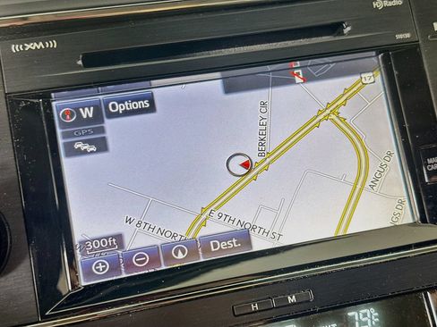 Used 2017 Toyota Avalon Touring FWD image 29