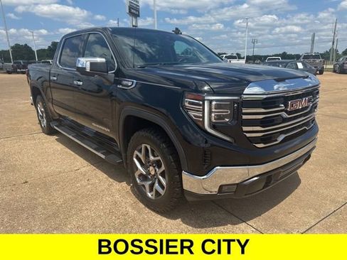 Certified 2023 GMC Sierra 1500 SLT AWD/4WD image 3