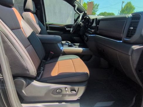 Used 2026 Chevrolet Silverado 3500 High Country w/ High Country Premium Package AWD/4WD image 32