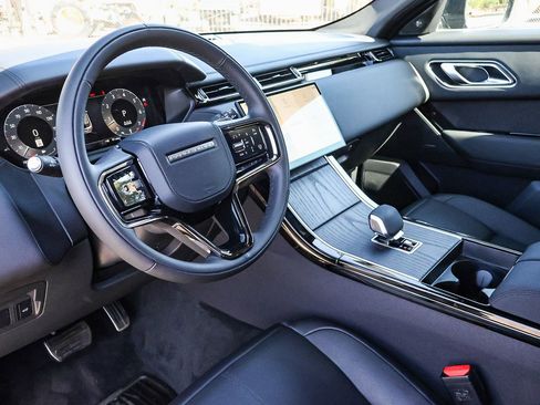 New 2026 Land Rover Range Rover Velar Dynamic SE image 29