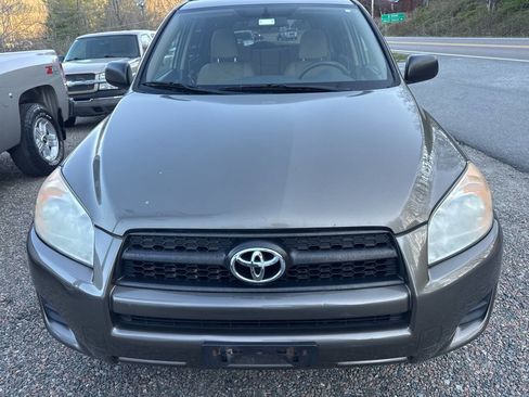 Used 2010 Toyota RAV4 4WD image 3