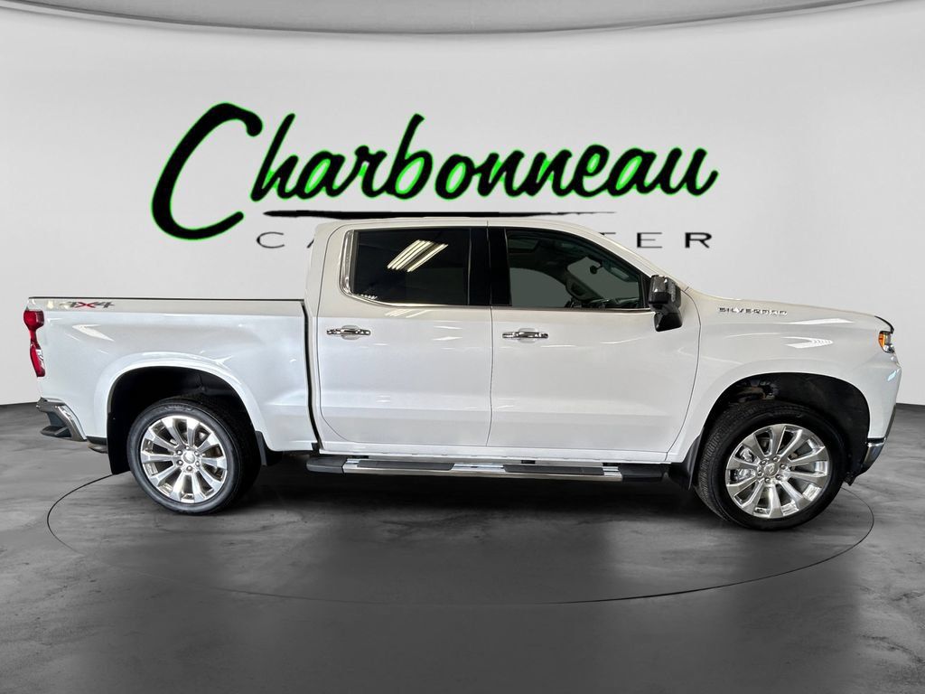 Used 2020 Chevrolet Silverado 1500 LTZ w/ LTZ Premium Package AWD/4WD image 6