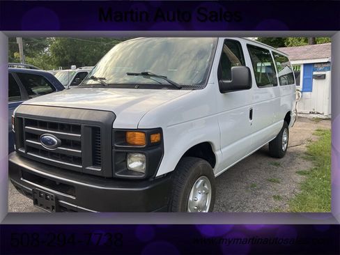 Used 2011 Ford E-350 and Econoline 350 XL w/ PWR Windows & Locks Group RWD image 1