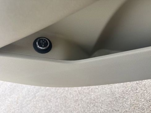 Used 2019 Cadillac XT5 Luxury image 24