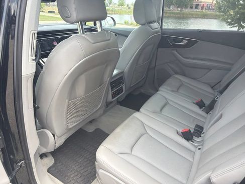 Used 2023 Audi Q7 2.0T Premium Plus w/ Premium Plus Package AWD/4WD image 20