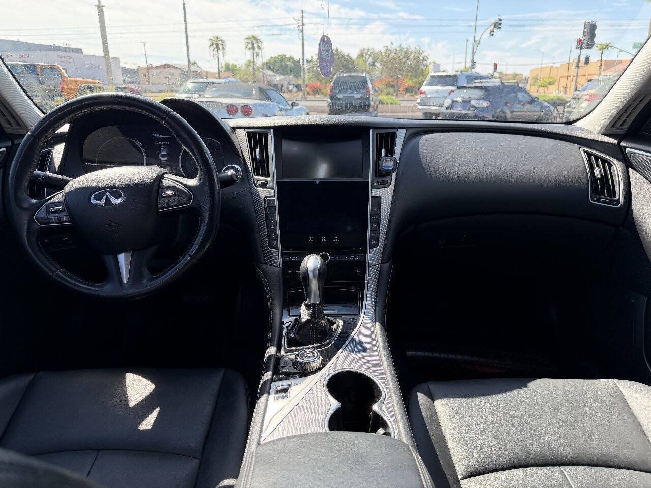 Used 2015 INFINITI Q50 Premium w/ Navigation Package RWD image 12