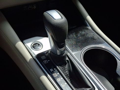 Certified 2023 Nissan Altima 2.5 SV FWD image 14