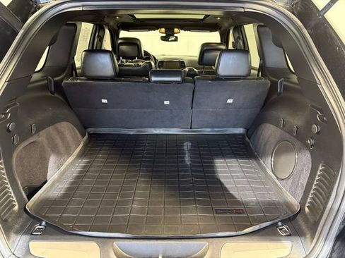 Certified 2017 Jeep Grand Cherokee Overland AWD/4WD image 13