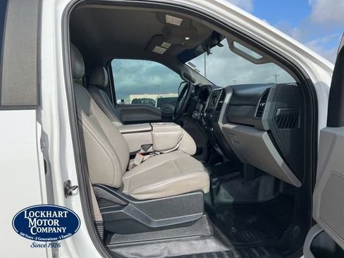 Used 2018 Ford F250 XL w/ Power Equipment Group image 19