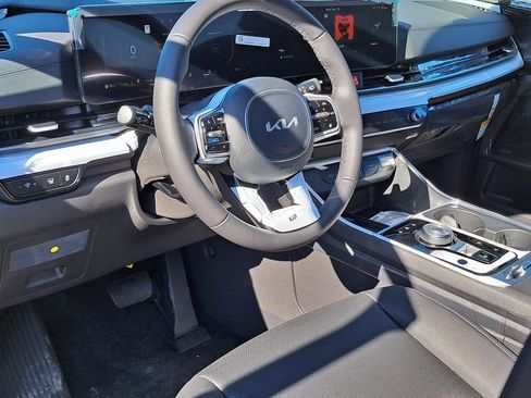 New 2026 Kia Carnival SX Prestige image 7