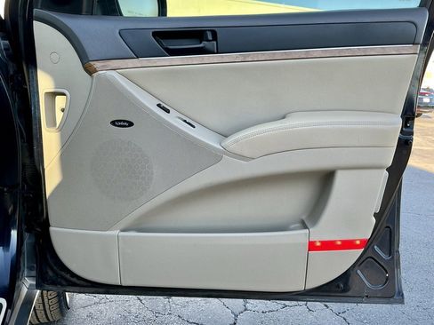 Used 2012 Hyundai Veracruz Limited image 21