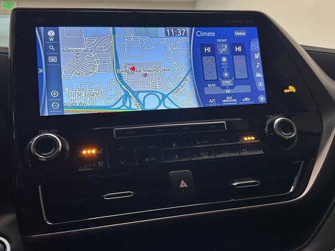 Certified 2022 Toyota Highlander Limited image 14