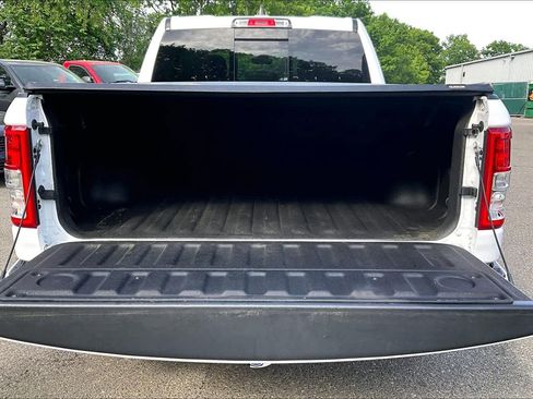 Used 2022 RAM 1500 Big Horn AWD/4WD image 30