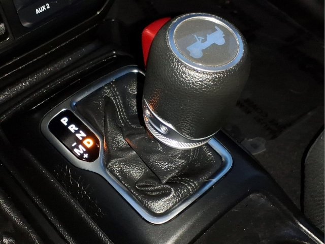 Used 2021 Jeep Wrangler Unlimited Sport AWD/4WD image 22