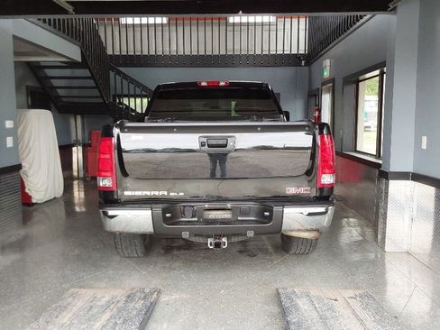 Used 2013 GMC Sierra 1500 SLE w/ Power Tech Package AWD/4WD image 11