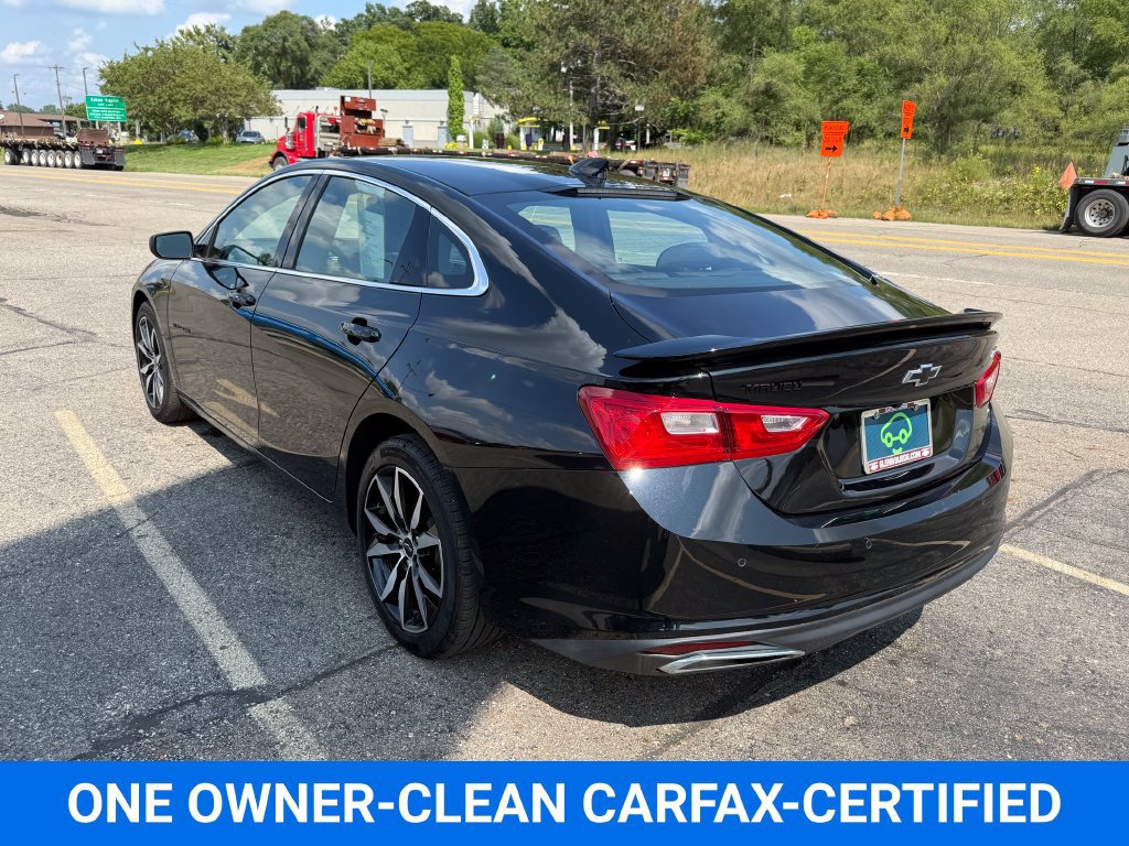 Certified 2024 Chevrolet Malibu RS w/ LPO, Floor Liner Package FWD image 3