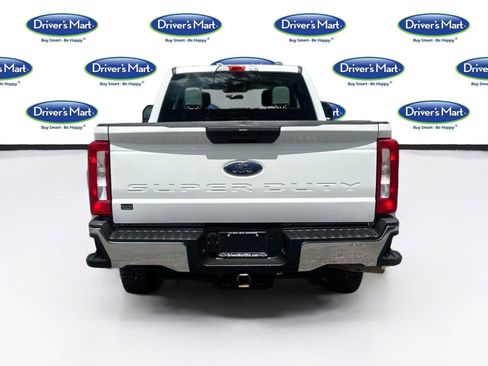Used 2024 Ford F250 4x4 Crew Cab Super Duty image 6
