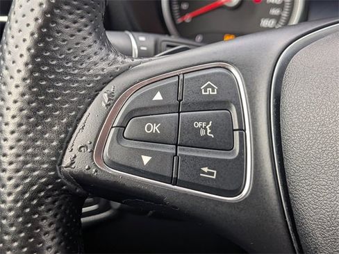 Used 2016 Mercedes-Benz GLC 300 image 24