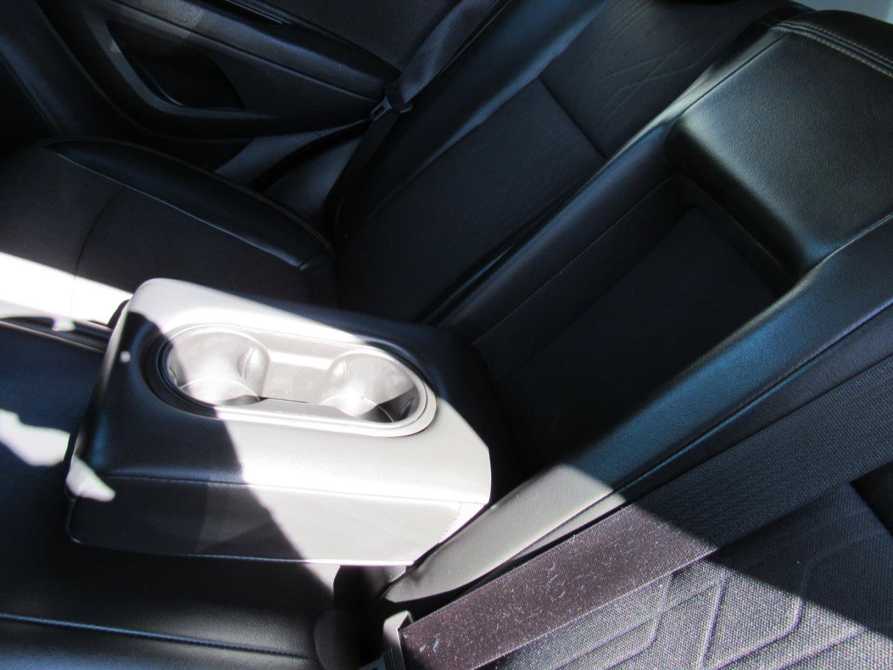Used 2019 Chevrolet Trax LT w/ LT Convenience Package FWD image 34