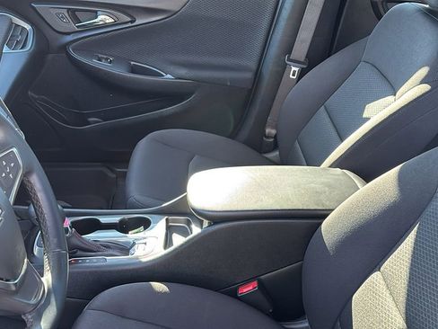 Used 2024 Chevrolet Malibu RS image 24